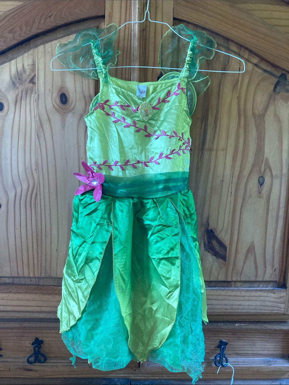 Girls Disney Tinkerbell green dress and wings dress costume size 8-10